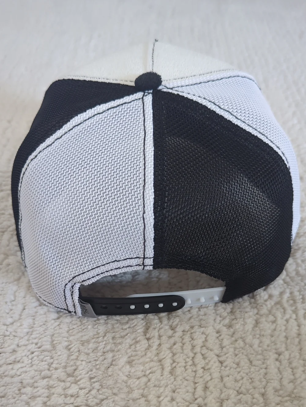 Goorin Bros Virgin Panda Animal Farm Snapback Trucker Hat